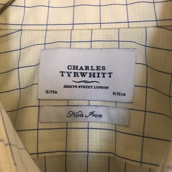 🏴Charles Tyrwhitt Non-iron Button dwn - Picture 2 of 5